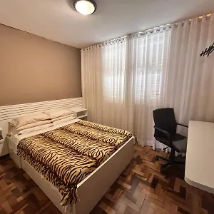 Apartamento Apto 2 Quartos Sofá Cama Até 5 Pessoas - Avenida Carlos Gomes