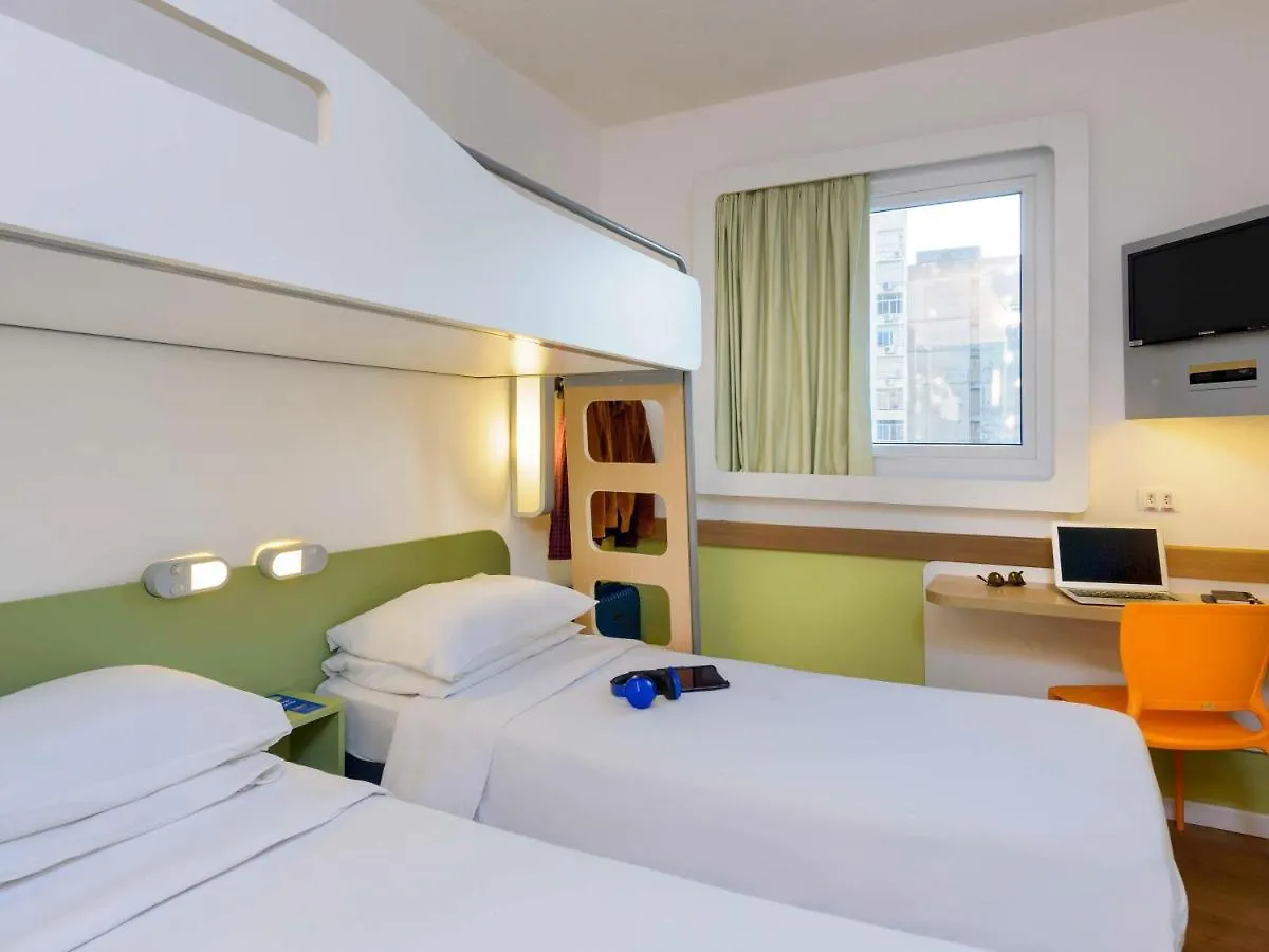 Hotel Ibis Budget Porto Alegre