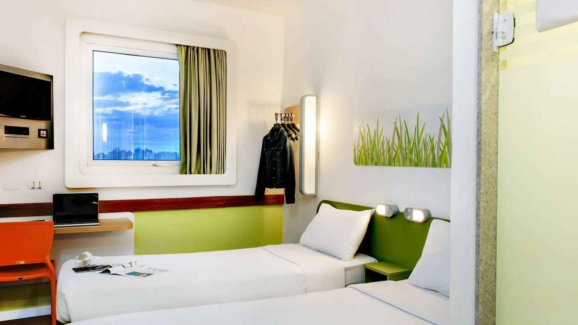 Ibis Budget Porto Alegre Hotel