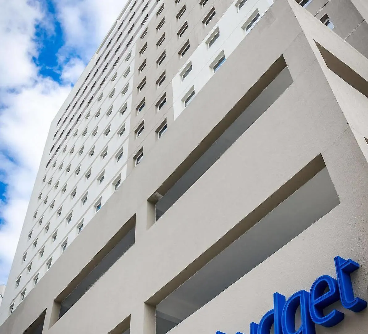 Ibis Budget Porto Alegre Hotel